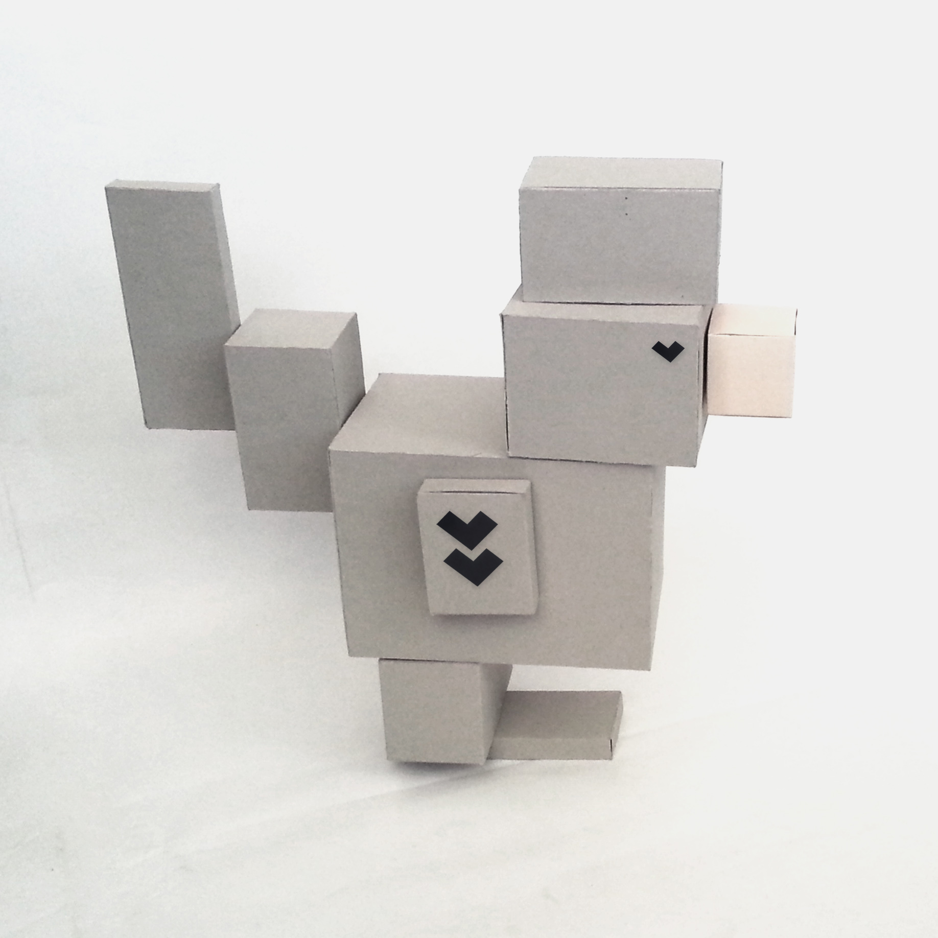 CARDBOARD ROBOT-8
